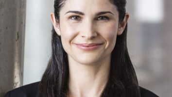 Portrait de Mihajla Gavin